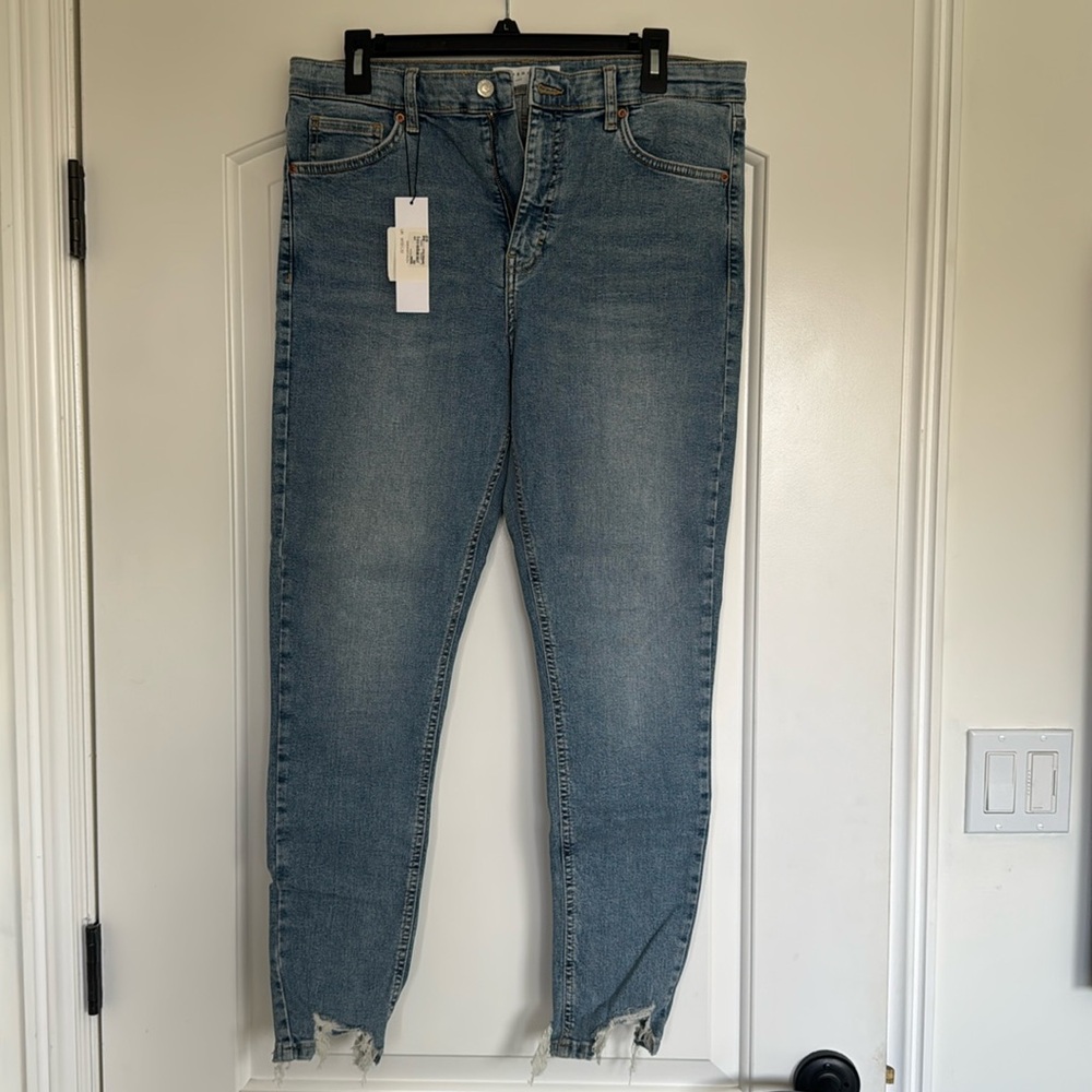 Top shop skinny jeans 
Size 32
